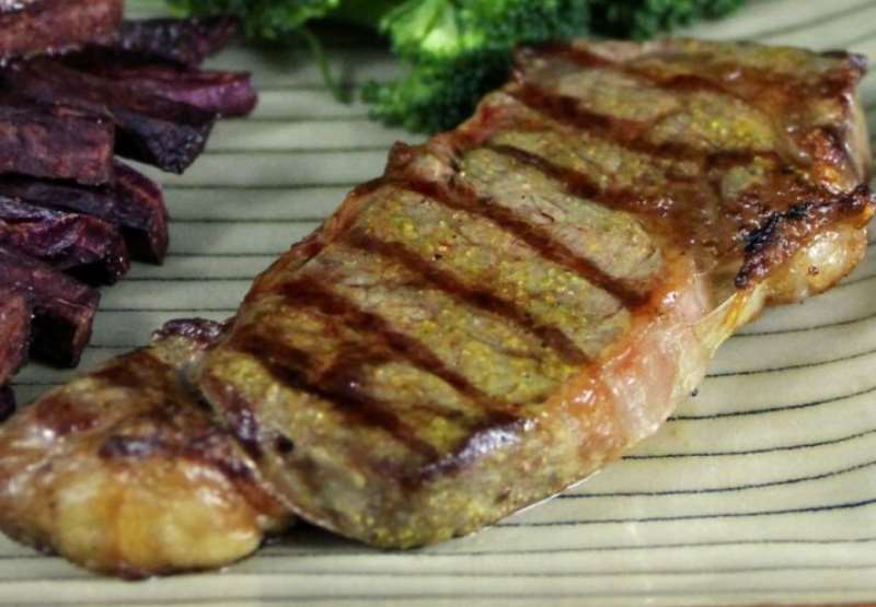 Simple Grilled Steak