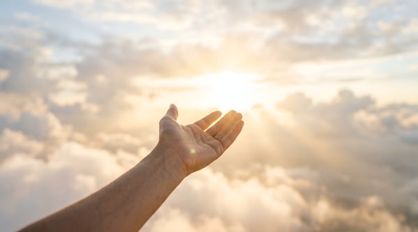 MAOS ETÉREAS CÉU ESPIRITUALIDADE ESPERANÇA 01