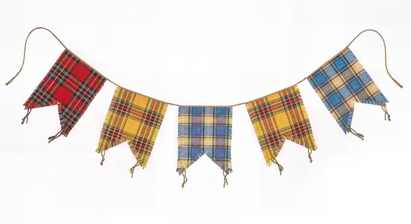 BANDEIRINHAS DE FESTA JUNINA SÃO JOÃO REMENDADAS 04