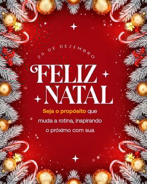 Feliz Natal: Decorações Festivas Em Fundo Vermelho Com Pinho E Brilho Social Media PSD Editável