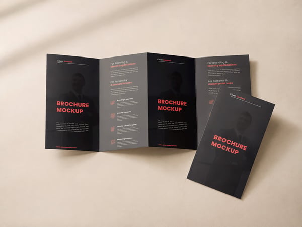 BROCHURA MOCKUP EM SUPERFÍCIE PLANA VISTA SUPERIOR