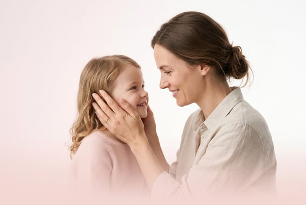 IMAGEM PARA COMPOSIÇÃO MÃE E FILHA FELIZES