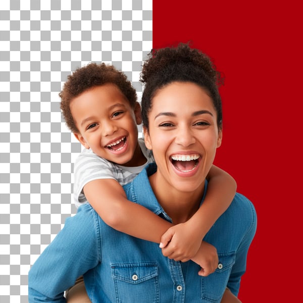 IMAGEM PARA COMPOSIÇÃO MÃE E FILHO NOS OMBROS FELIZES EM PNG
