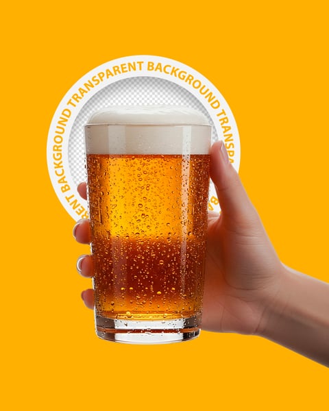 MÃO SEGURANDO COPO  DE CERVEJA