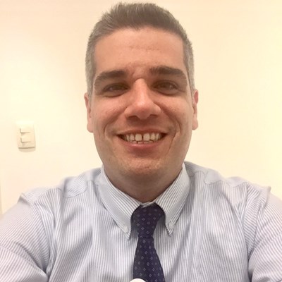 Imagem de perfil do usuário Dr. Yung Castro