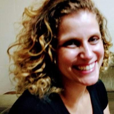Imagem de perfil do usuário Carolina Oscalis Profitti