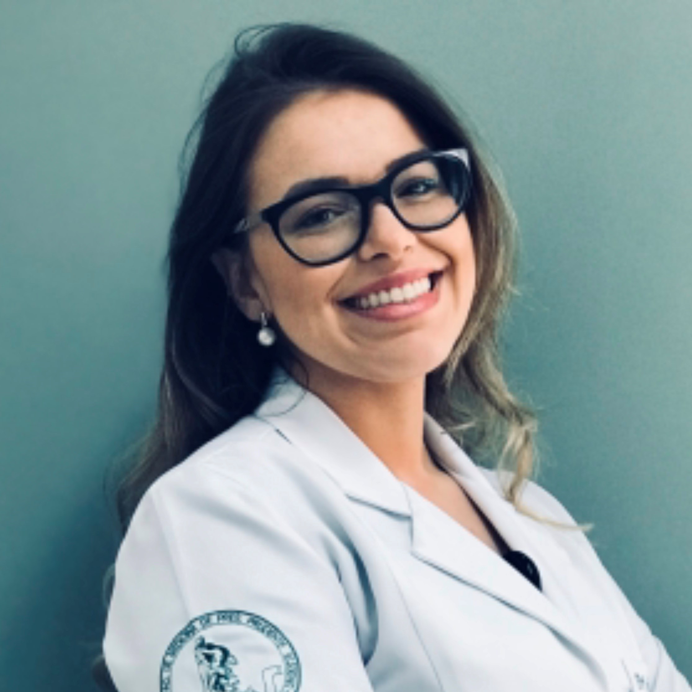 Imagem de perfil do usuário Sylvia Teixeira Ceravolo
