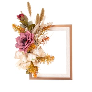 GUIRLANDA ROSA 25X30 CM MOLDURA COM LAÇO