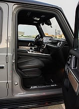 MERCEDES- BENZ G550