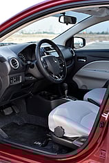 MITSUBISHI ATTRAGE 2024 RED