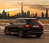 MERCEDES- BENZ GLC300