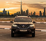 RENAULT DUSTER BLACK