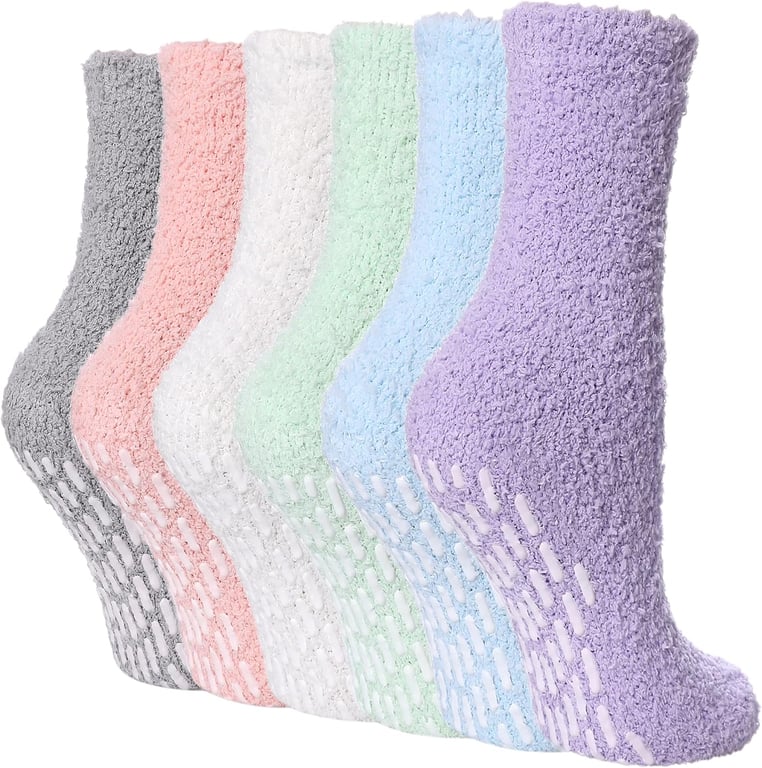 FNOVCO Fuzzy Grip Socks