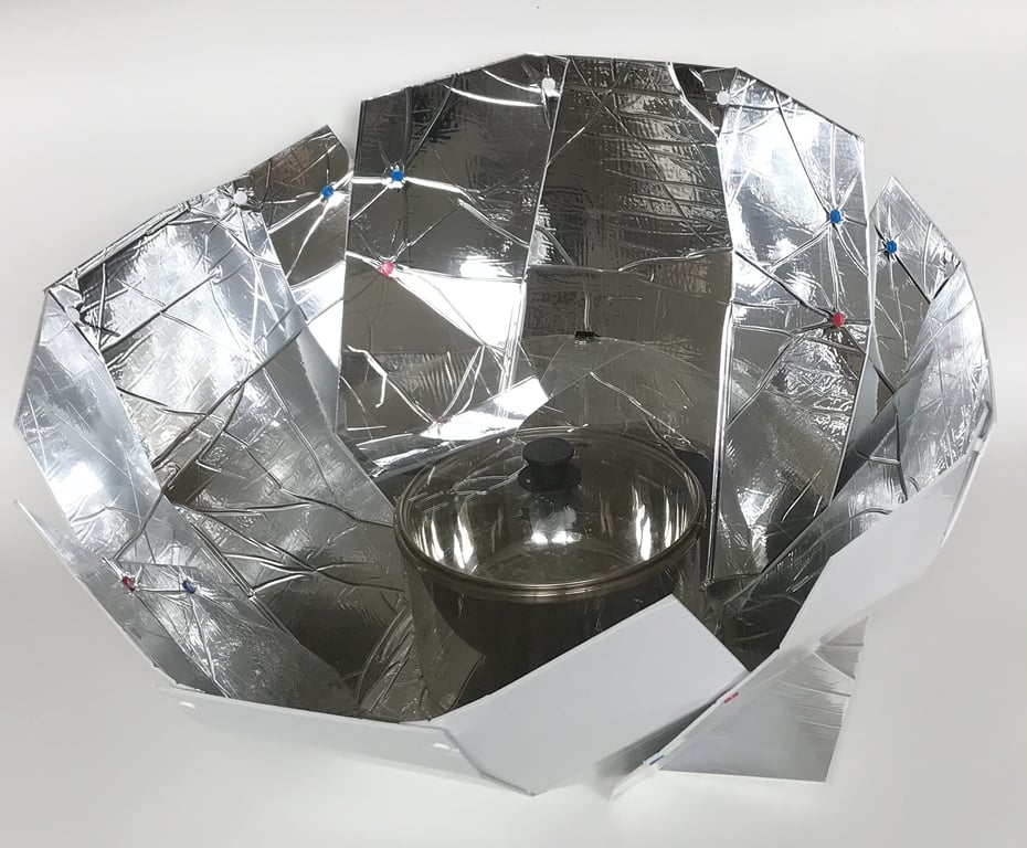 HAINES SunUp Solar Cooker Kit