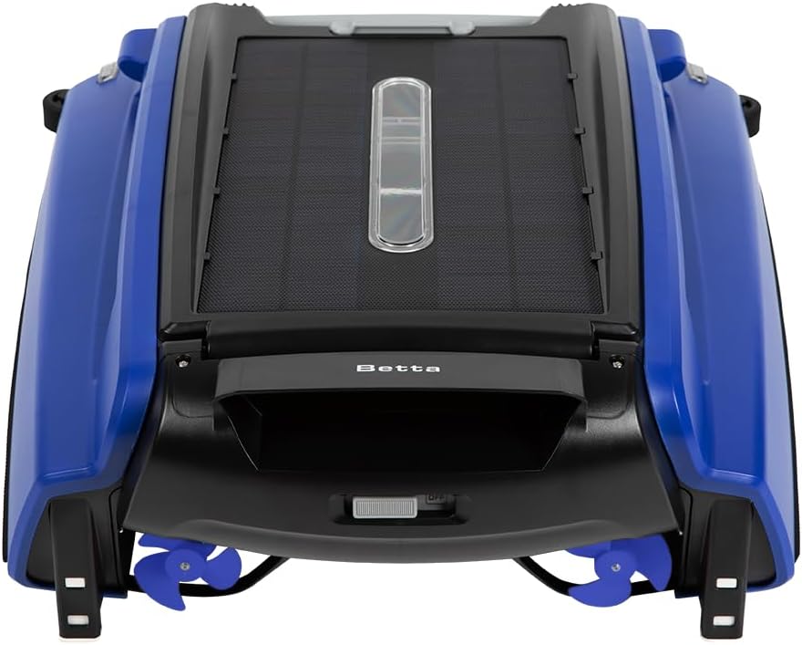 Betta SE Solar Skimmer