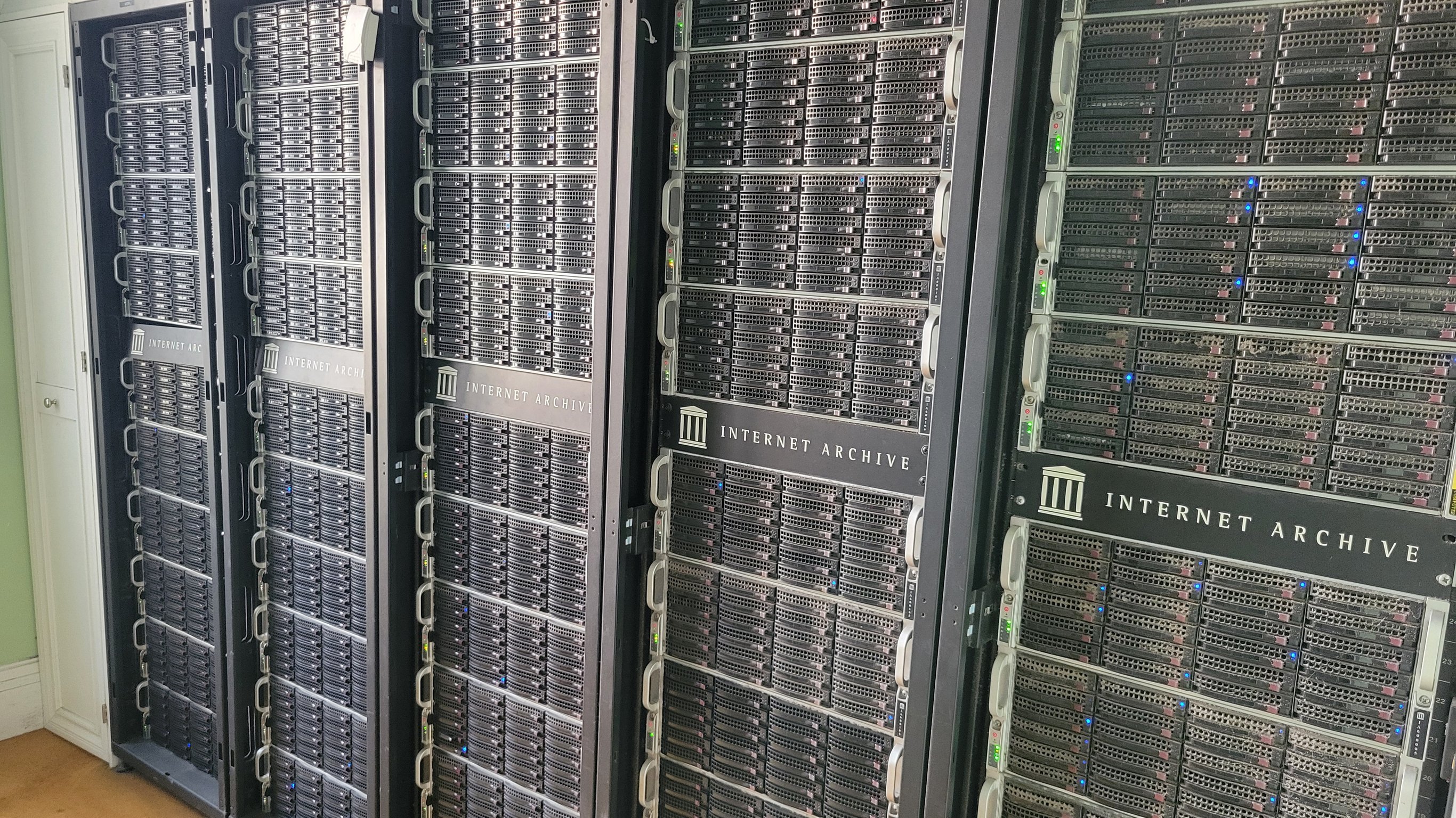 Servers at the Internet Archive