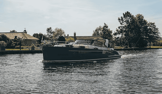 Komfort med Green Marine 45 kW inombordare