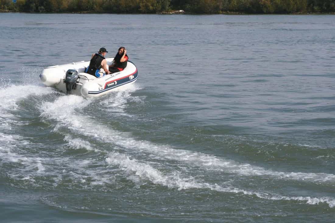 Fahreigenschaften vom Allroundmarin Ribstar 320 