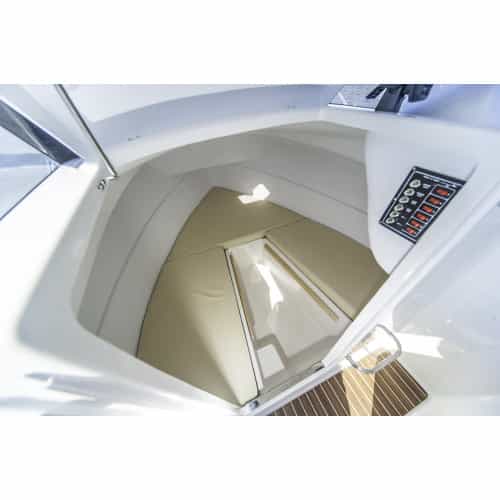Dostępne wyposażenie kabiny Cortina 480 Cabin