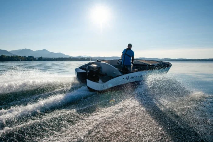 Electrification of a hydrofoil boat