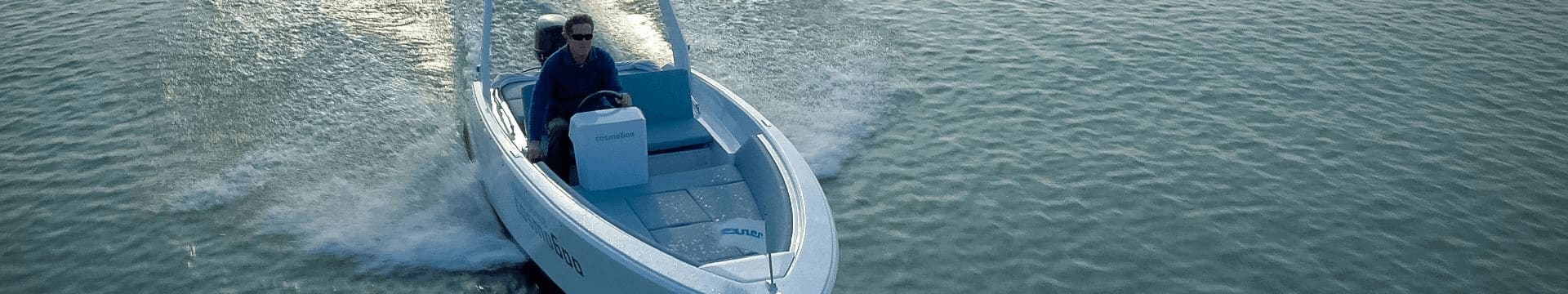 Technical details of the Aquawatt outboard drive 22 kW