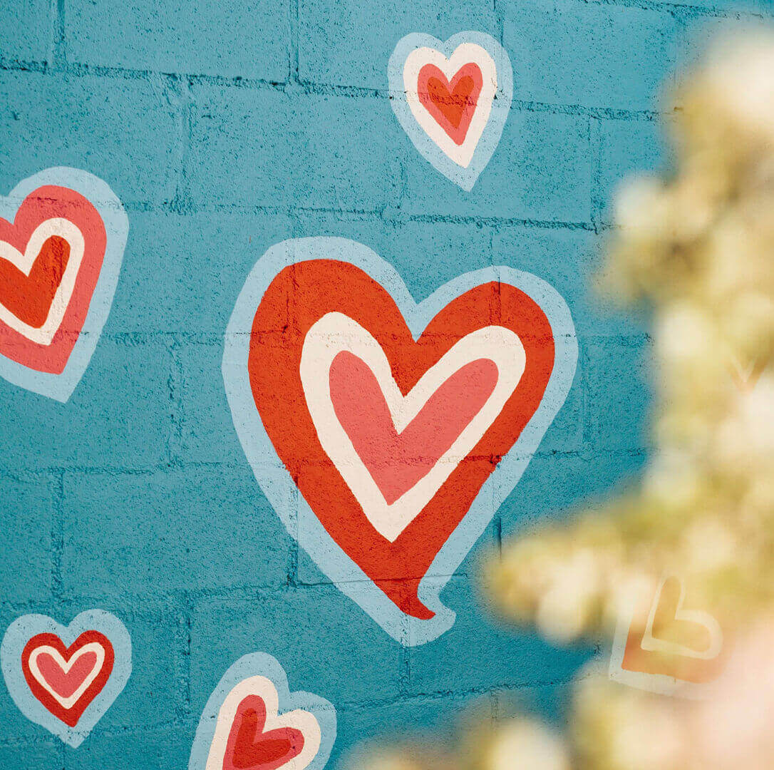What are the top 7 ways to surprise your boyfriend?