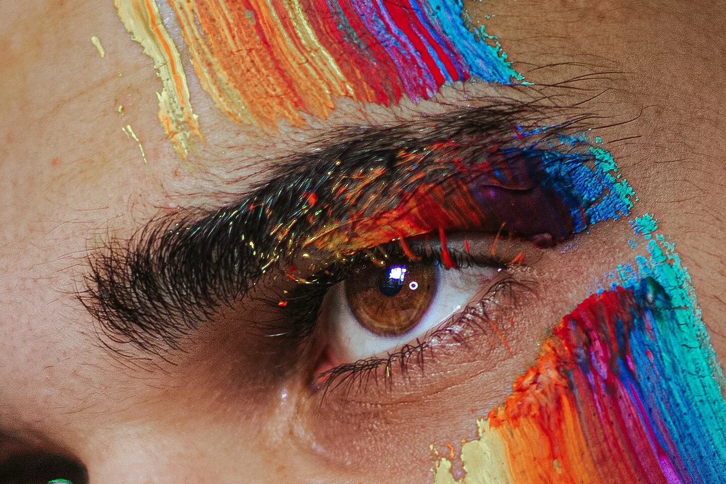 How to groom your eyebrows?
