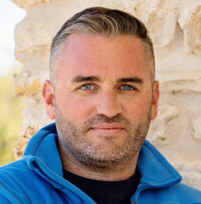 Duston McGroarty lead instructor for The Publishing Profits Machine coaching