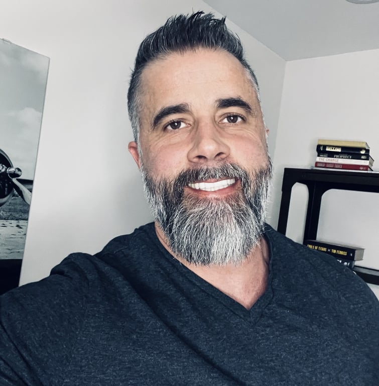 derek-pierce-ai-expert-clone-with-ai-course-instructor-online-training