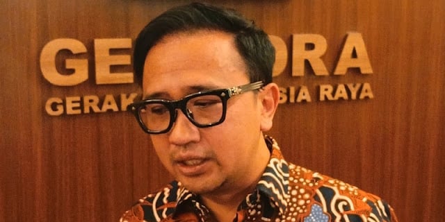 Gerindra Faction Defends Gibran Over Paid Protest Allegations by BEM FH UBK