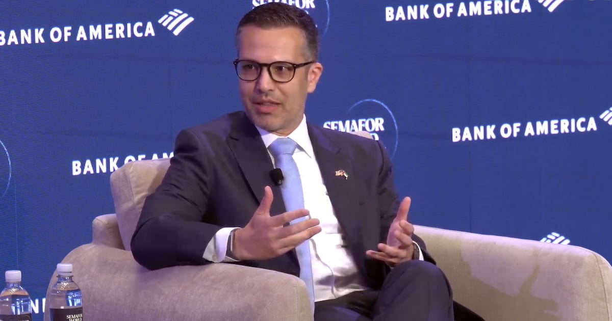 دبی علی‌رغم تنش‌های منطقه‌ای به کسب‌وکار خود ادامه می‌دهد