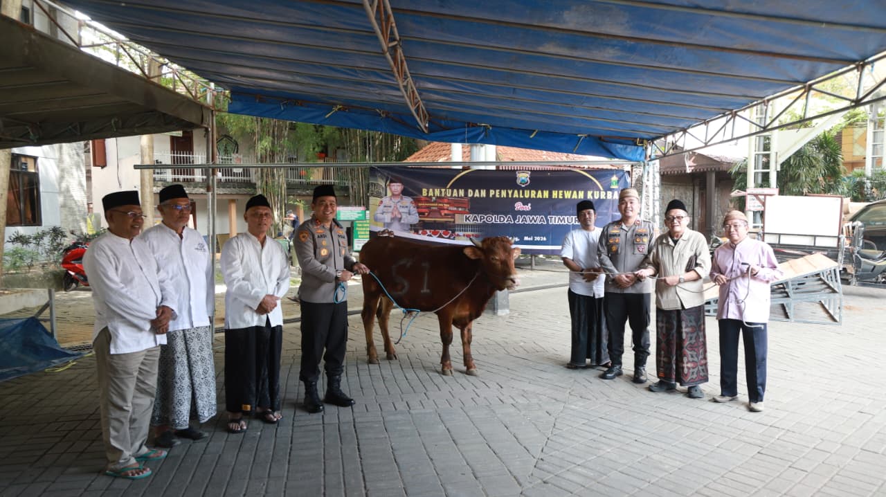 Serokê Polîsê Jombang, Ga Qurban ji Alîkariya Serokê Polîsê Jawa Timur re Sparte Du Medreseyên Îslamî