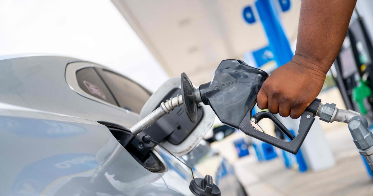 AQShning Xurmuz boʻgʻozi boʻyicha pozitsiyasi: iqtisodiy haqiqatlar va siyosiy daʼvolar