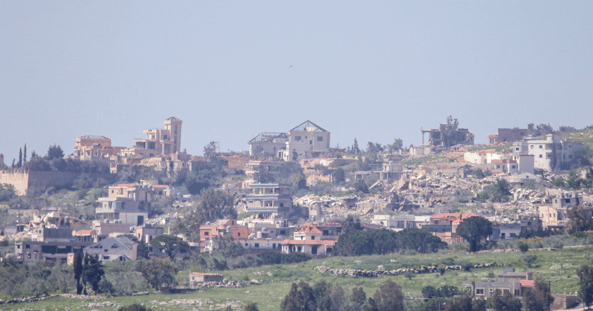 Israeli airstrikes continue in Lebanon despite ceasefire, resembling Gaza tactics