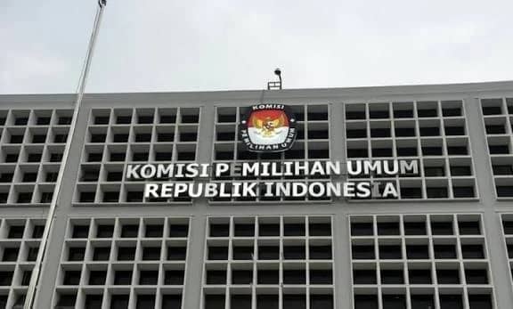 KPU Bantah Pasal “Gibran Banget” Diselundupkan, Klaim Sudah Ada Sejak September 2023