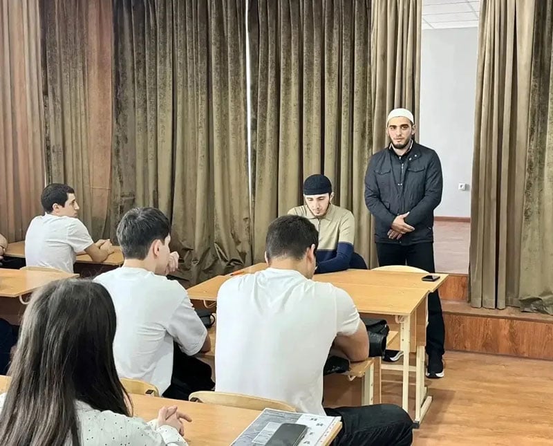 Встреча студентов с богословами в Дагестане