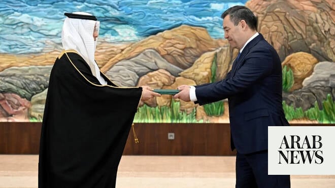 السفير السعودي يقدم أوراق اعتماده لرئيس قيرغيزستان