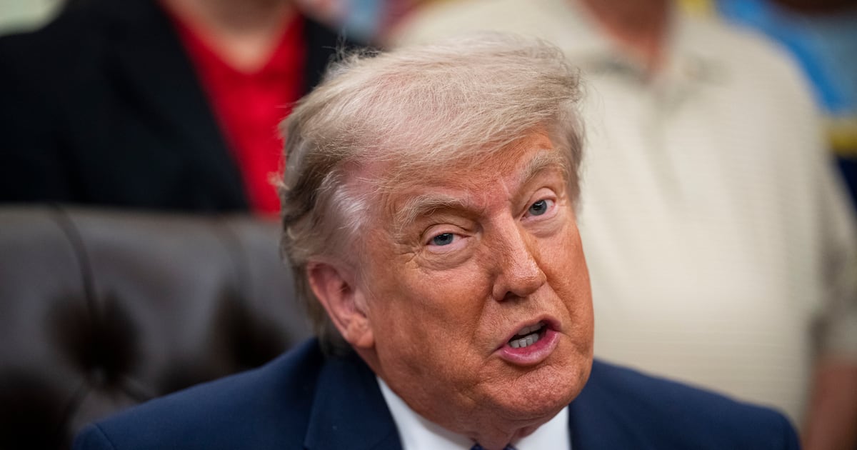 Kesepakatan Iran 'sebagian besar sudah dinegosiasikan' dan rincian akhir akan segera diumumkan, kata Trump