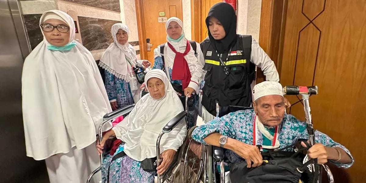 Prioritas Layanan Inklusif Haji: Tim Landis Siaga Dampingi Jemaah Lansia dan Disabilitas