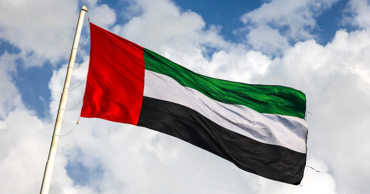 دفاعات الإمارات الجوية تحت الضغط رغم وقف إطلاق النار