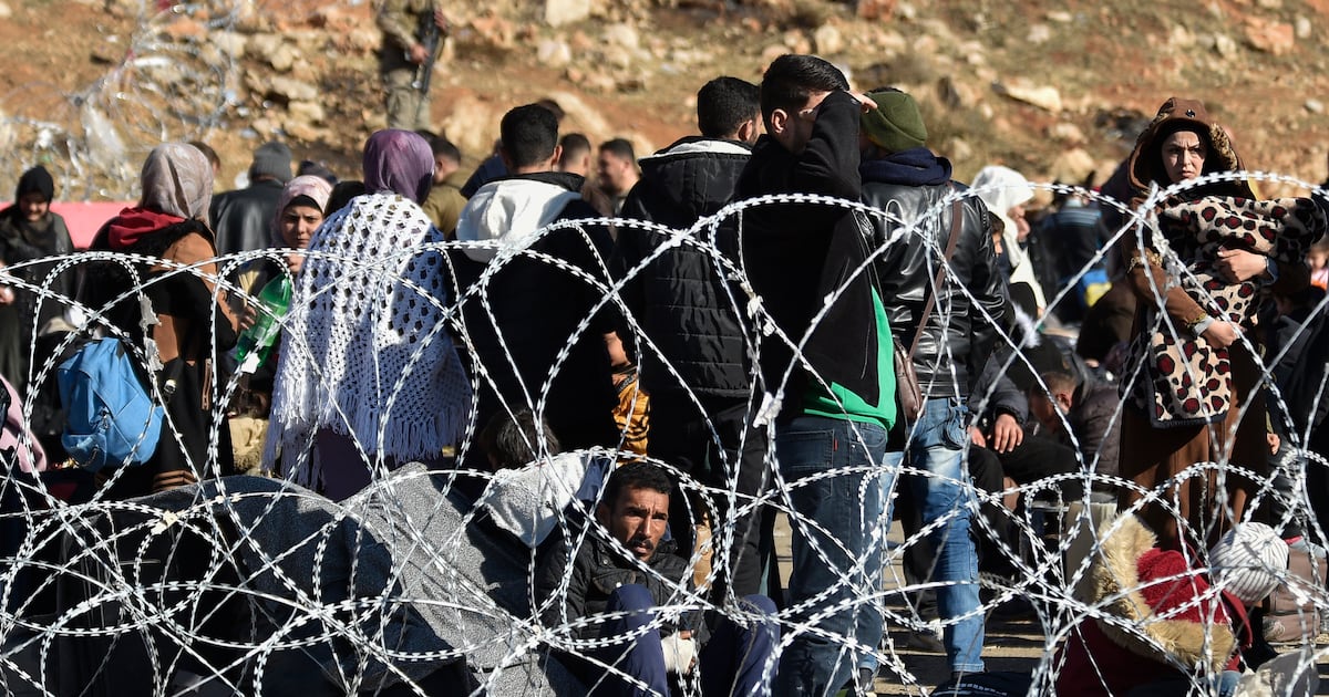 Lebanon seeks info on 17 citizens linked to ISIS imprisoned in Syria