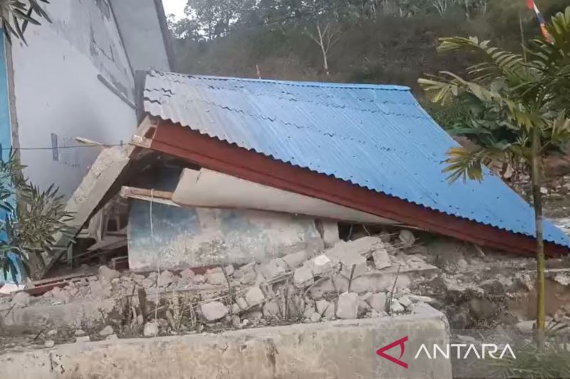 Korban Tilar Donya Gempa NTT Tambah Dadi 38 Wong