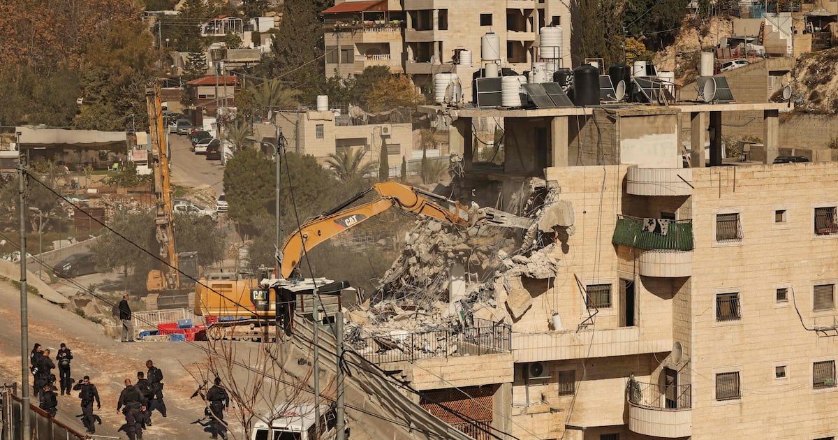Палестинцев выселяют из домов в Восточном Иерусалиме