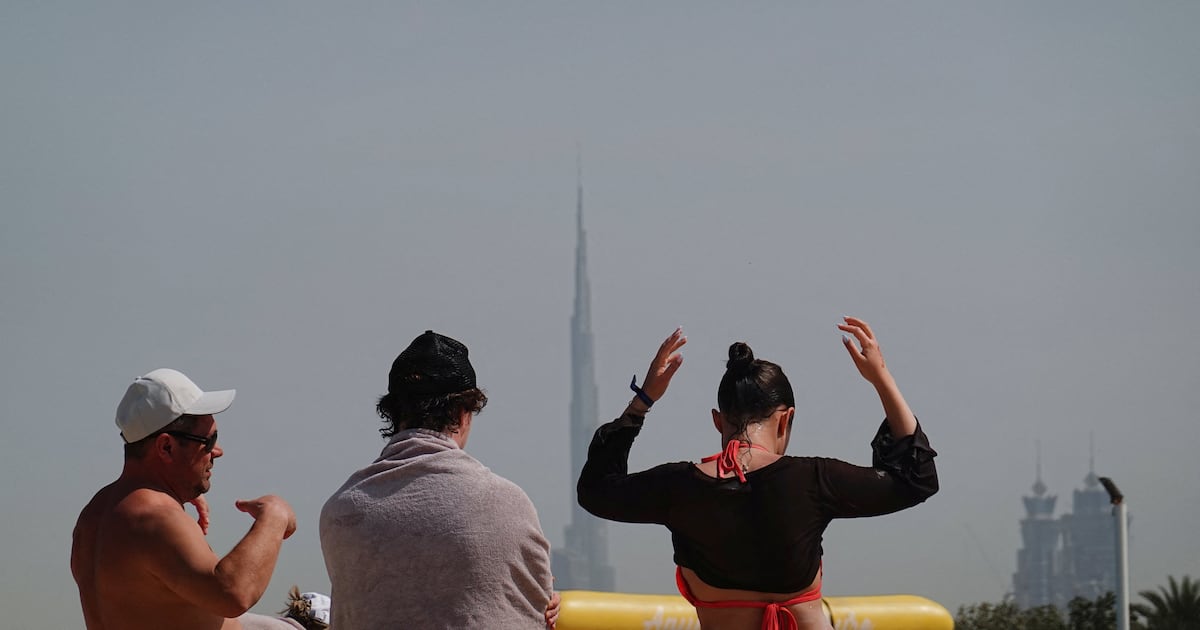 Министр ОАЭ успокаивает общественность касательно мер безопасности