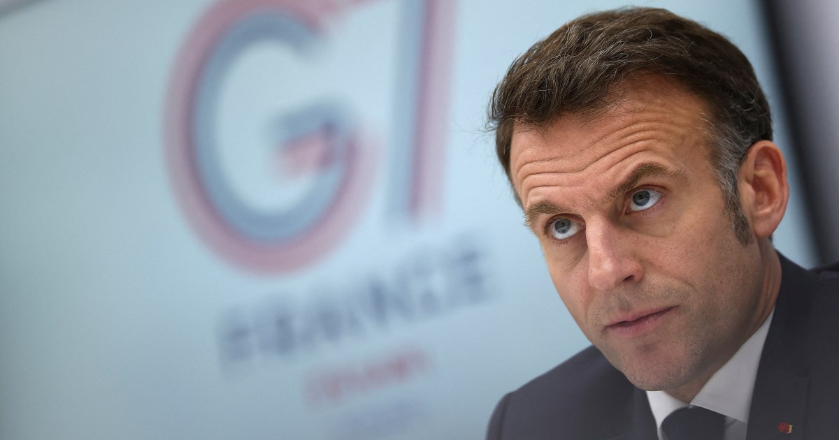 Ngaari Fransankoore mbooyi, hokkiiɓe goɗɗe ɲoɲiiɓe e mbaawu nder Iraak, Maakroon wi'i