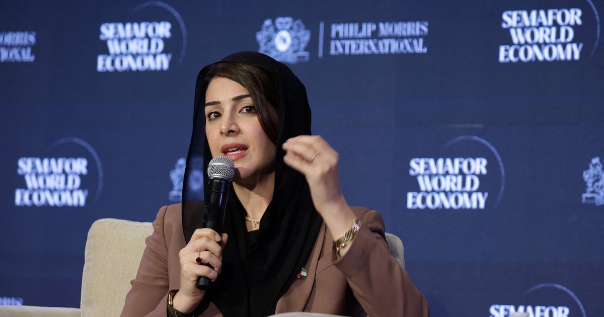 Ministaru UAE: Faamdu Iran ɓe Hormuz koɗol yaɗo ley hakkunde nde adduna