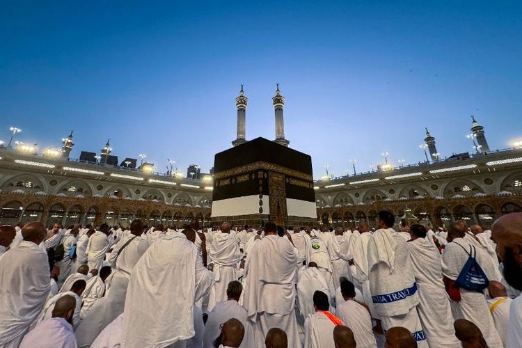 Dowlaŋ Ɓaŋngol: Baakeedi Yi'nde yirkina Koruŋŋol e Kirɓe Hajj