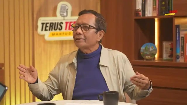 Mahfud MD Ungkap Pasal Berlapis yang Ancam KPU RI Terkait Ijazah Gibran
