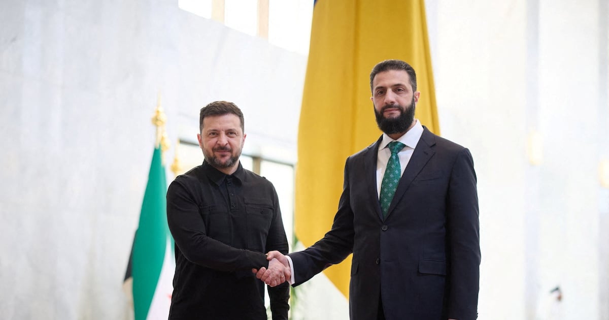 اوکراین په منځني ختيځ کې خپلې اړیکې سوریه کې د لیدلو له لارې وغځولې