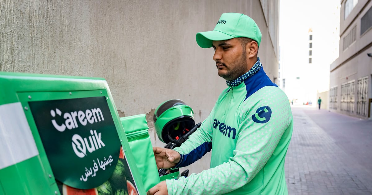Delivery riders keep UAE running during Ramadan despite challenges.